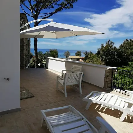 Bed & Breakfast Maria Luxury