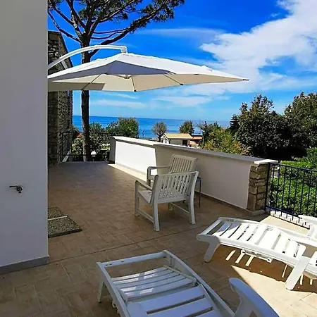 Maria Luxury 4*